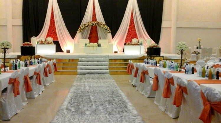 12208741_1094633367216278_1899350114021294621_n